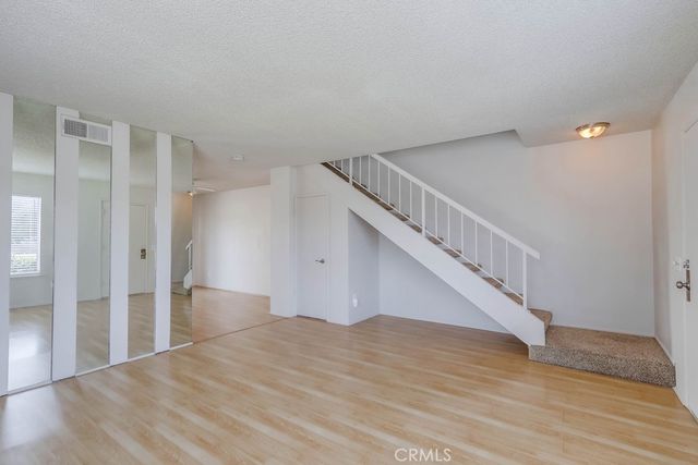 9502 Pettswood Dr 7, Huntington Beach, CA 92646