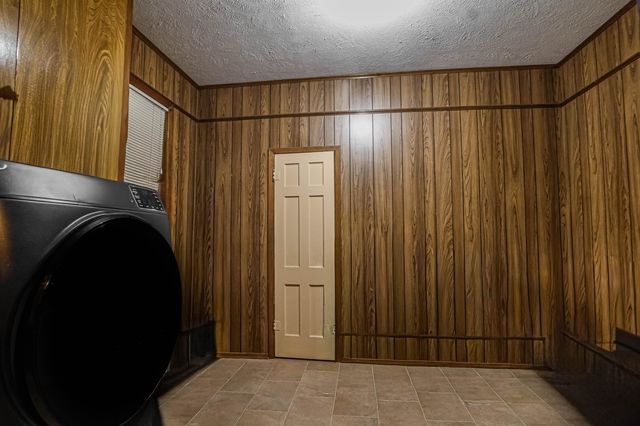 6138 Whitehurst Dr, Longview, TX 75602