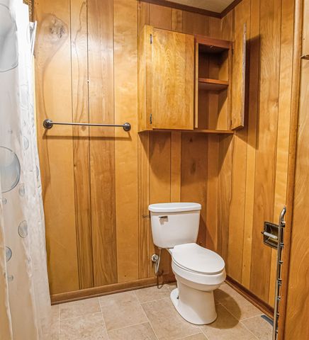 6138 Whitehurst Dr, Longview, TX 75602