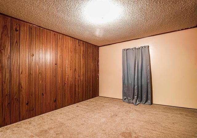 6138 Whitehurst Dr, Longview, TX 75602