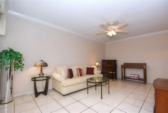 1951 NE 39th St 360, Lighthouse Point, FL 33064