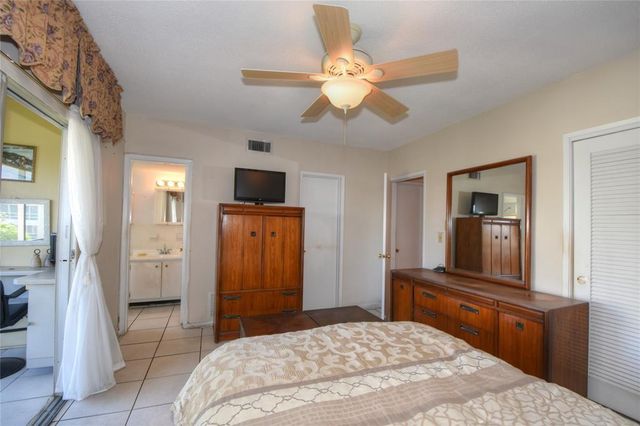 1951 NE 39th St 360, Lighthouse Point, FL 33064