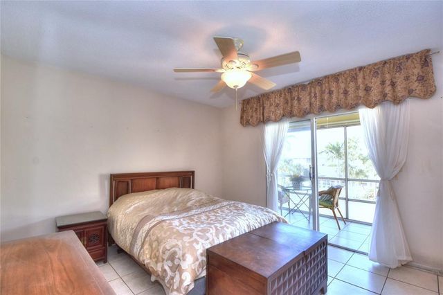 1951 NE 39th St 360, Lighthouse Point, FL 33064