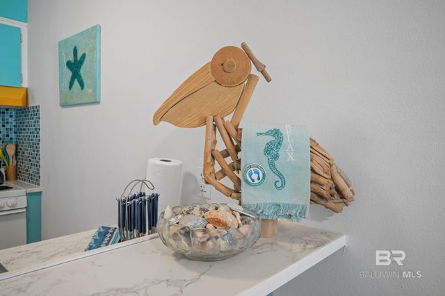 325 E 22nd Avenue 13, Gulf Shores, AL 36542