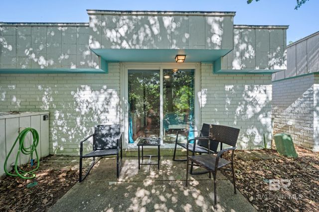 325 E 22nd Avenue 13, Gulf Shores, AL 36542