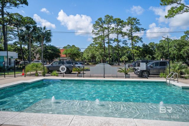 325 E 22nd Avenue 13, Gulf Shores, AL 36542