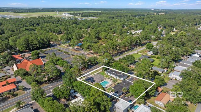 325 E 22nd Avenue 13, Gulf Shores, AL 36542