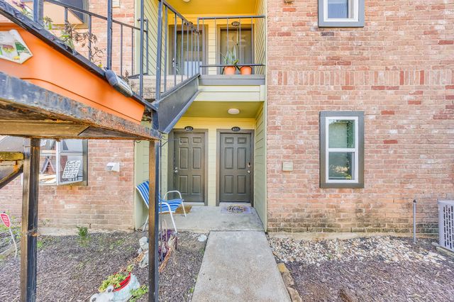 18800 Egret Bay Boulevard 401, Webster, TX 77058