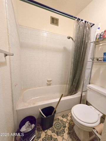 216 HIGHLAND Drive, Sierra Vista, AZ 85635