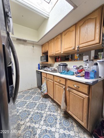 216 HIGHLAND Drive, Sierra Vista, AZ 85635