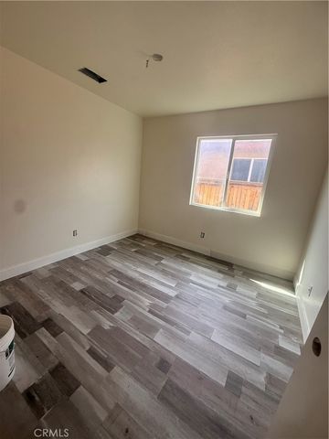11648 Dos Palmas, Victorville, CA 92392
