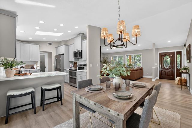 2609 Hastings Dr, Rescue, CA 95672