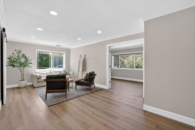 2609 Hastings Dr, Rescue, CA 95672