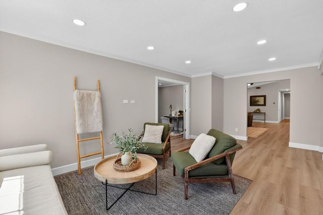 2609 Hastings Dr, Rescue, CA 95672