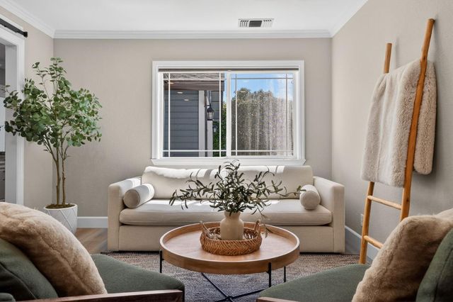 2609 Hastings Dr, Rescue, CA 95672