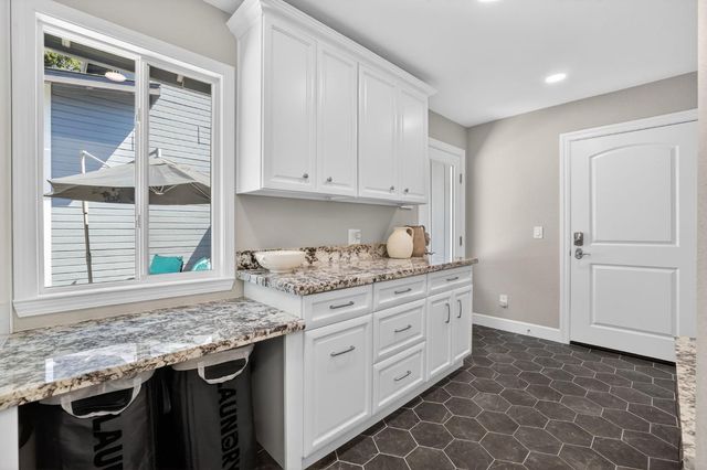 2609 Hastings Dr, Rescue, CA 95672