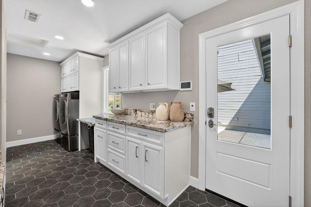 2609 Hastings Dr, Rescue, CA 95672