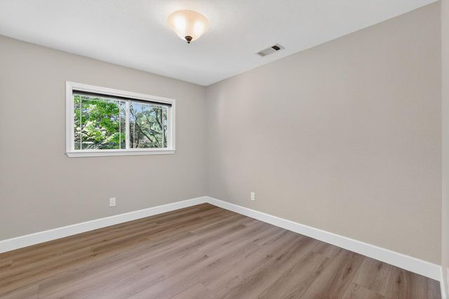 2609 Hastings Dr, Rescue, CA 95672