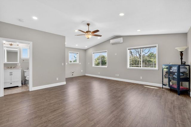 2609 Hastings Dr, Rescue, CA 95672