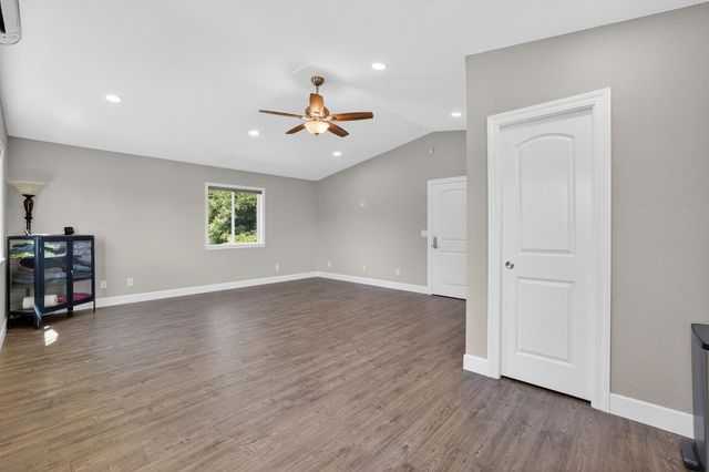 2609 Hastings Dr, Rescue, CA 95672