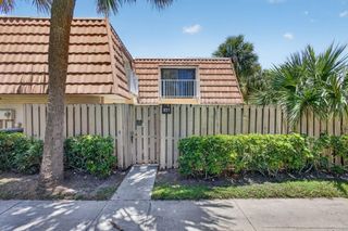 851 Blue Ridge Circle, West Palm Beach, FL 33409