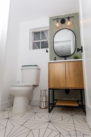 10060 Scripps Vista Way 33, San Diego, CA 92131