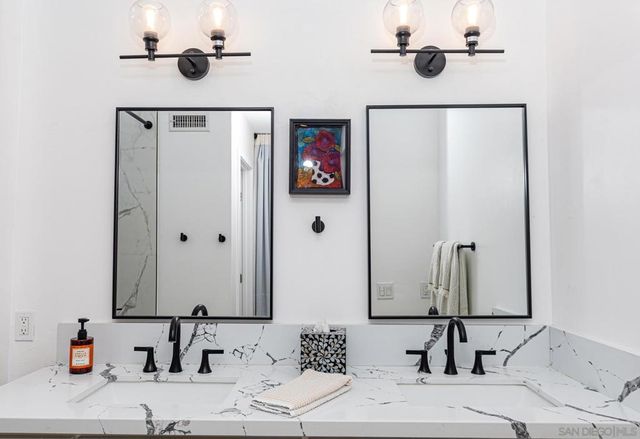 10060 Scripps Vista Way 33, San Diego, CA 92131