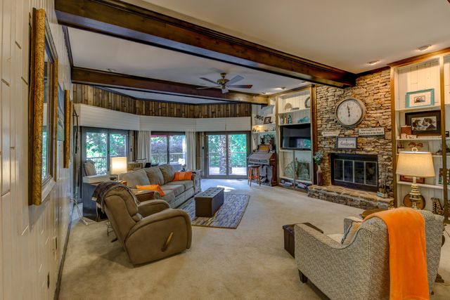 401 Pine Bluff Drive, Chattanooga, TN 37412