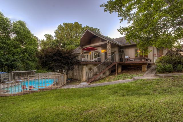401 Pine Bluff Drive, Chattanooga, TN 37412