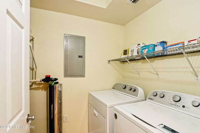 10075 GATE Parkway N 1313, Jacksonville, FL 32246