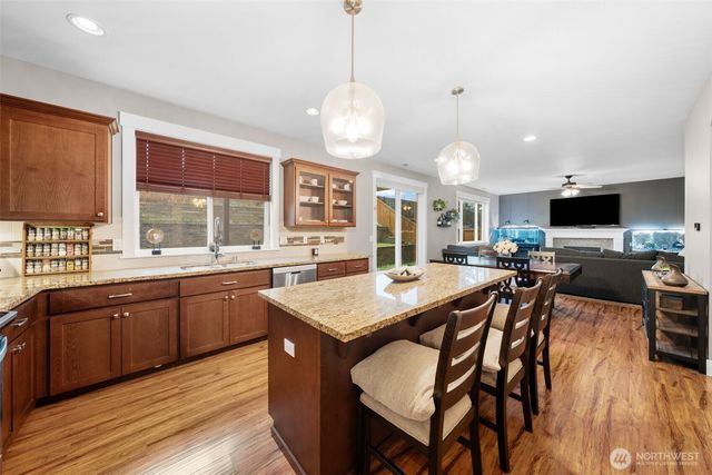 13212 123rd Avenue E, Puyallup, WA 98374