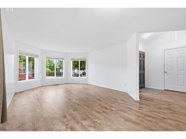 6594 Sw LANDOVER Dr, Wilsonville, OR 97070