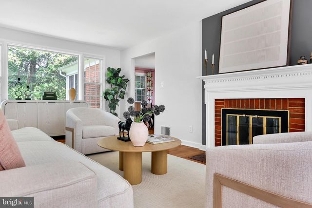 3409 INVERNESS DR, Chevy Chase, MD 20815
