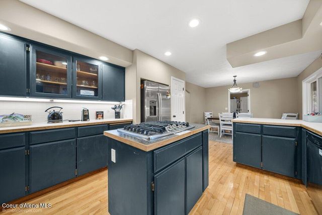 15951 N Pinewood Way, Hayden, ID 83835