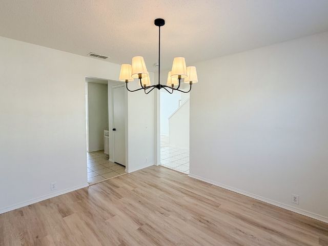 8516 Auburn Drive, Fort Worth, TX 76123