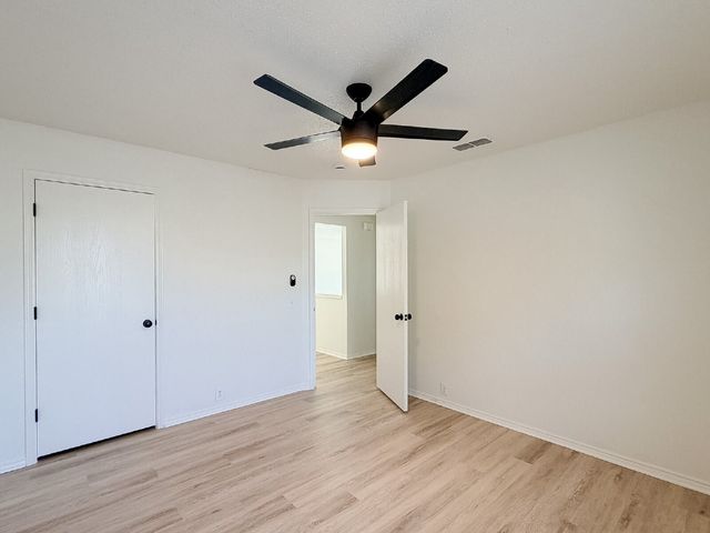 8516 Auburn Drive, Fort Worth, TX 76123