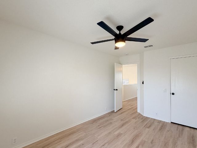 8516 Auburn Drive, Fort Worth, TX 76123