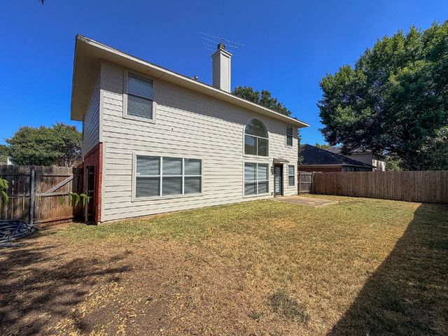 8516 Auburn Drive, Fort Worth, TX 76123
