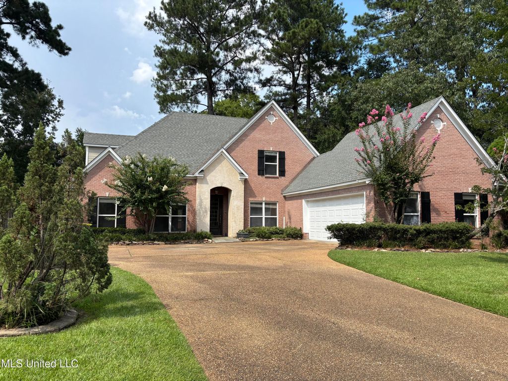 614 Eastwyck Drive, Ridgeland, MS 39157