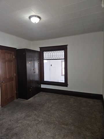 532 Range Street, North Mankato, MN 56003