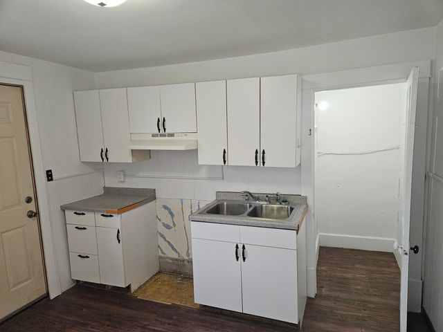 532 Range Street, North Mankato, MN 56003