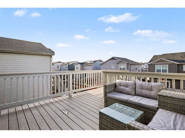 1053 High Point Trl, Elizabeth, CO 80107