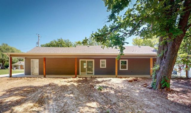 121 S Arundel Street S, Emporia, KS 66801