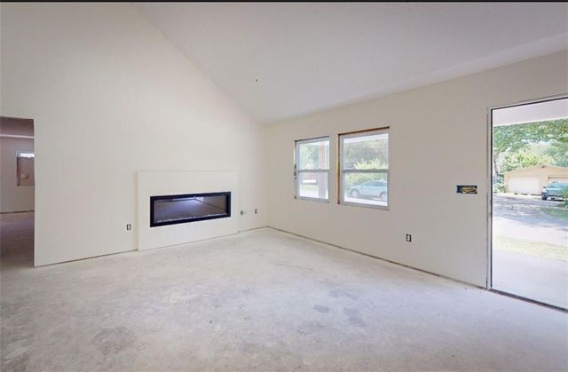 121 S Arundel Street S, Emporia, KS 66801