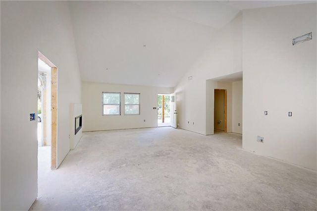 121 S Arundel Street S, Emporia, KS 66801