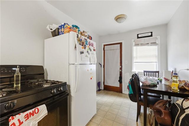 1532 S Ash Avenue, Independence, MO 64052