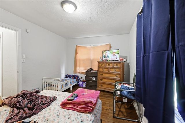 1532 S Ash Avenue, Independence, MO 64052