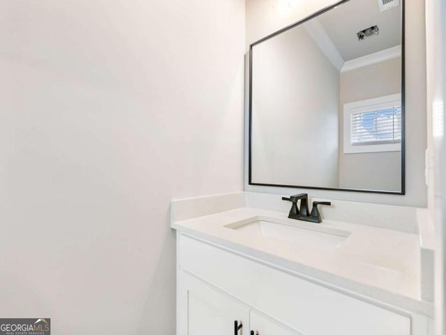 206 Grand Highlands Court, Winder, GA 30680