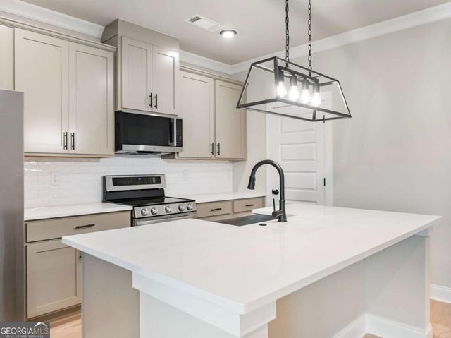 206 Grand Highlands Court, Winder, GA 30680