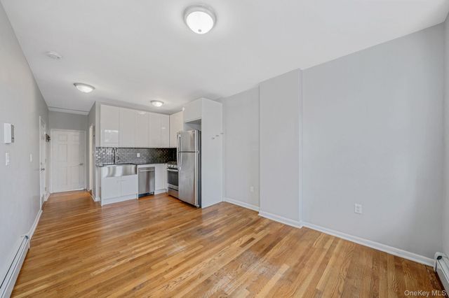 176A 26, Brooklyn, NY 11232